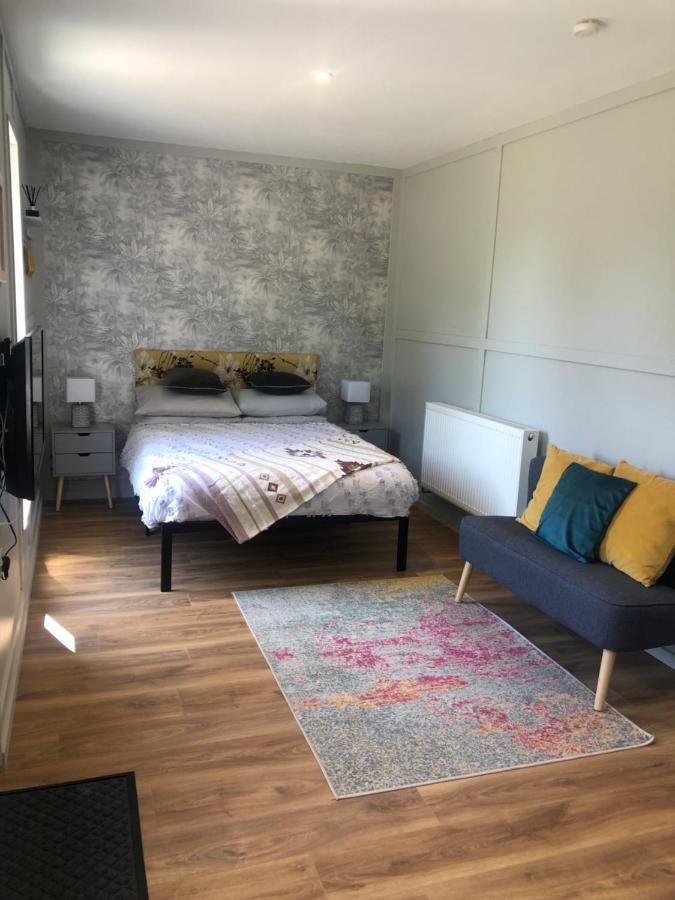 Willow Lodge 1 North Newton 外观 照片